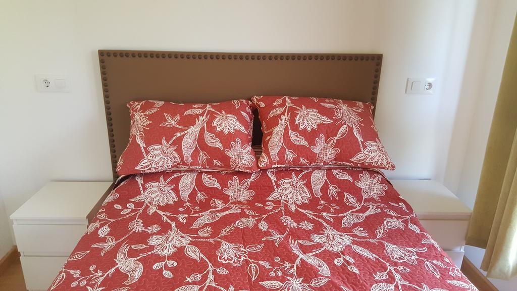 Mar Y Montana Guest House Ферол Екстериор снимка